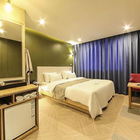 Carino Hotel Puszan Kültér fotó